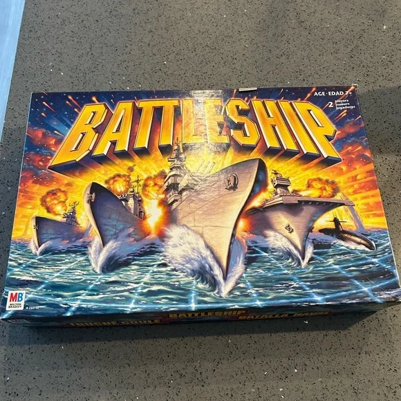 🧡5/$25🧡Battleship Board Game by - Picture 1 of 5